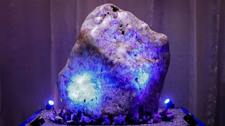 683-Pound Gemstone May Be The Largest Natural Sapphire In The World — And It’s Heading To Auction