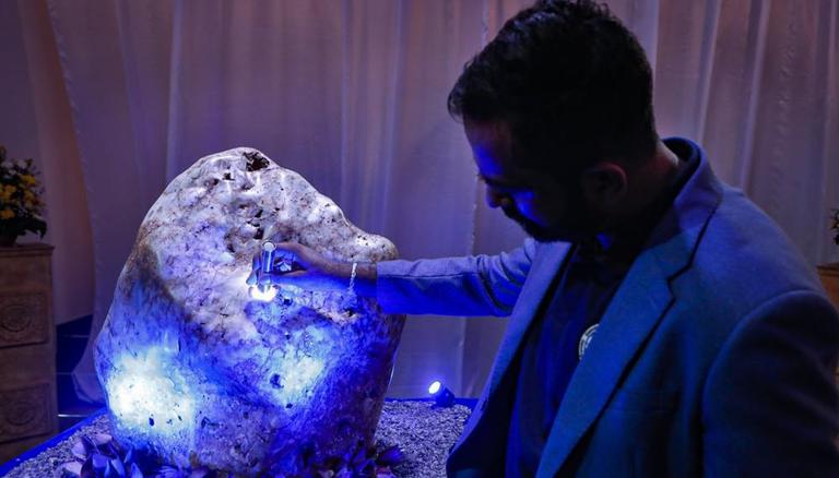 Sri Lanka’s gem company unveils 310 kg giant natural blue sapphire named ‘Queen of Asia’