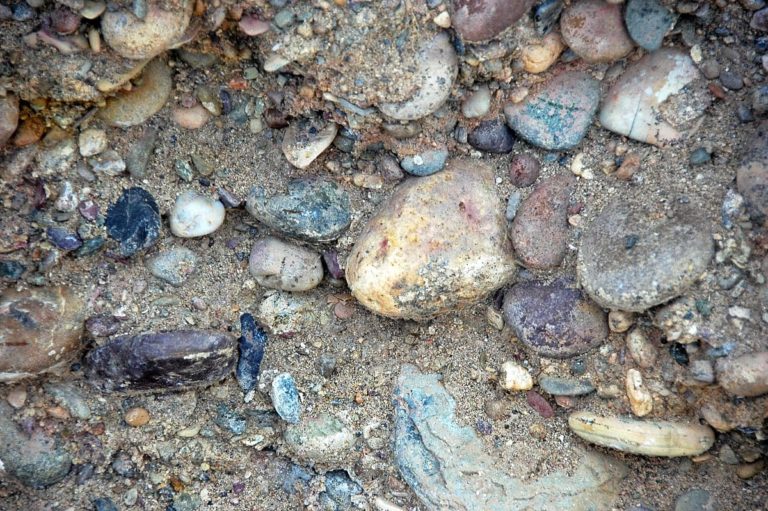 GSI completes preliminary survey of scientific exploration for Paddar sapphire mines in Kishtwar