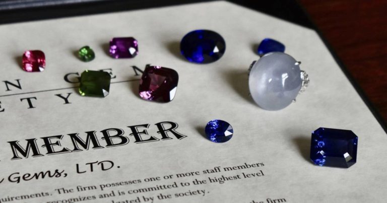 Ever wondered how a ruby or sapphire ends up in your jewelry store? This procurer knows all – Chicago Tribune