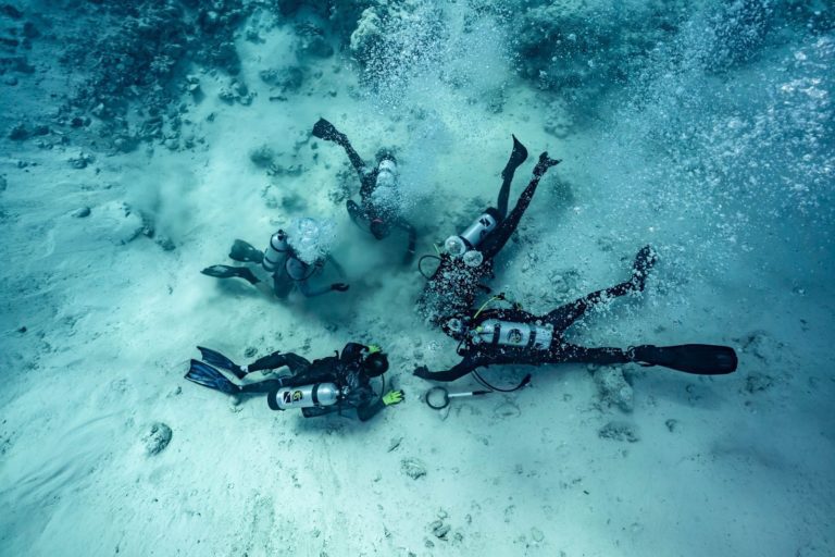 The Race to Preserve Treasures From the ‘Nuestra Señora de las Maravillas’ Shipwreck in the Bahamas | History