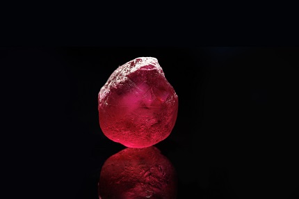 Fura Gems Unveils ‘Estrela De Fura’, The World’s Largest Gem-High quality Ruby Ever Found