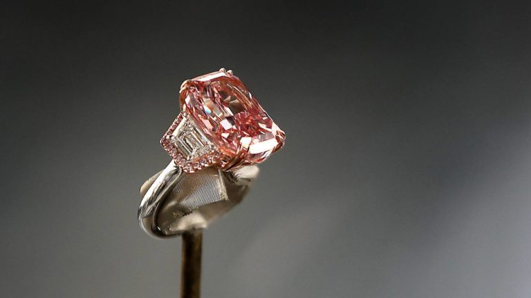 ‘Extraordinarily uncommon’ pink diamond anticipated to promote for greater than $21m goes on show in Dubai