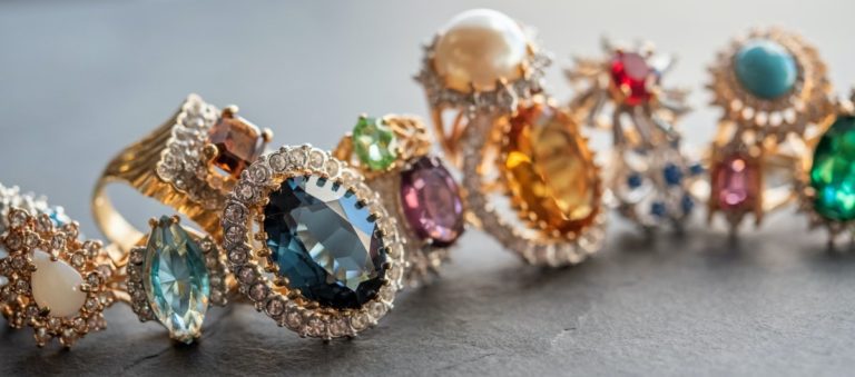 High 6 Stones To Decide For Your Engagement Ring