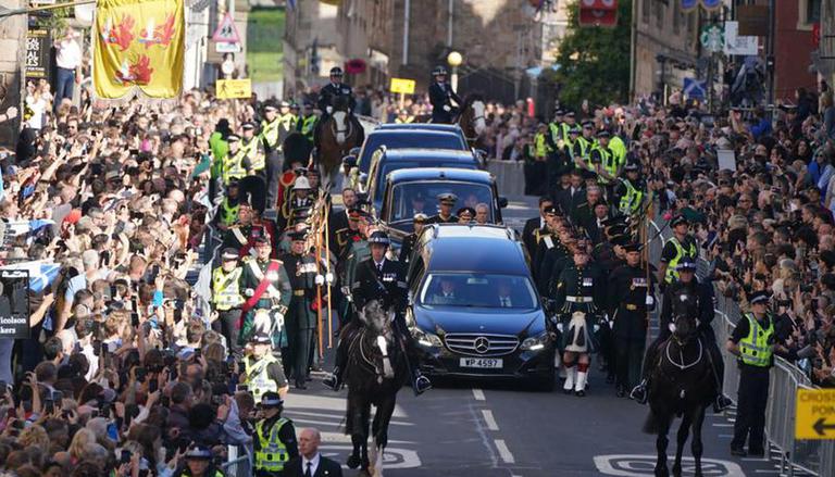 Queue as mourners wait to file previous Queen’s coffin