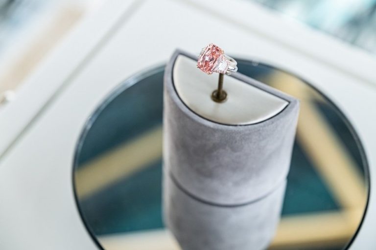 One of many world’s largest flawless pink diamond unveiled in Dubai