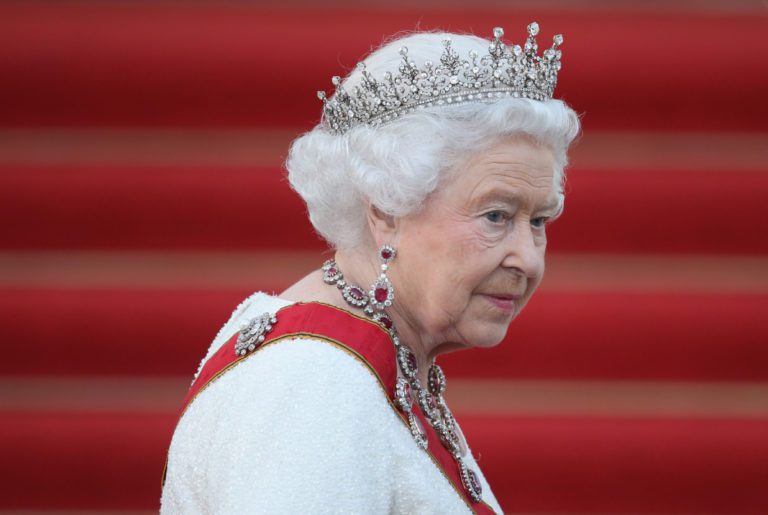 Queen Elizabeth’s 8 Most Iconic Items of Jewellery — and Who Will Inherit Them