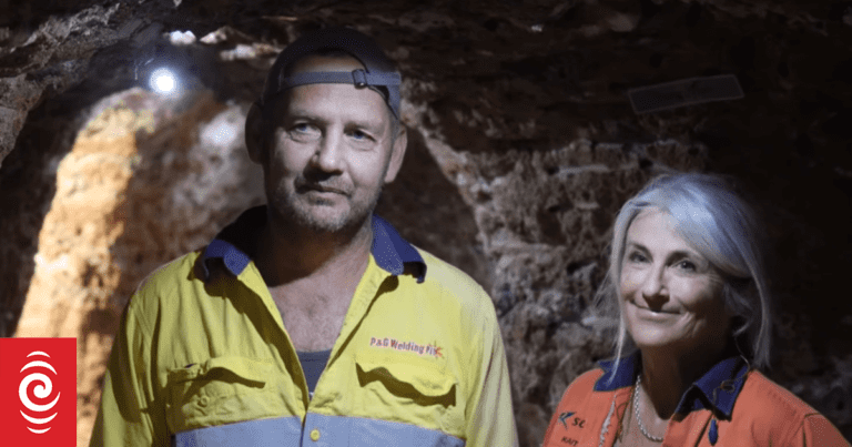 New Zealand couple with ‘gem fever’ spend each winter 12m underground in Qld