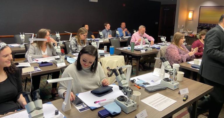 Day’s Jewelers Staff Take a Arms-On Strategy to Diamond Training