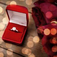 Methods to Make Your Engagement Ring Stand Out | Superb Jewellery