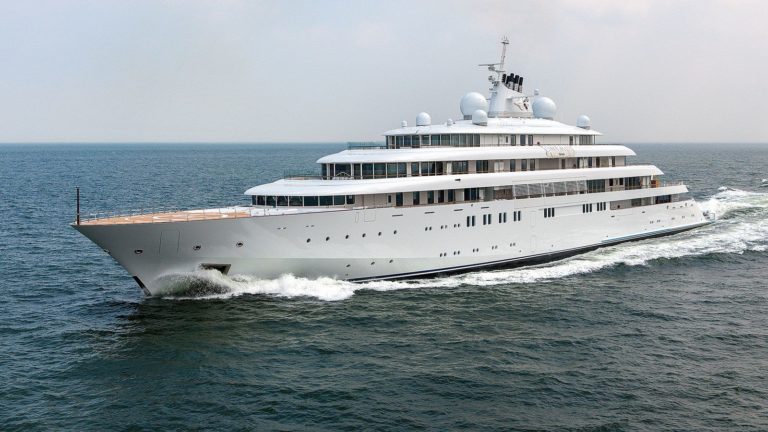 The most important superyachts bought in 2022