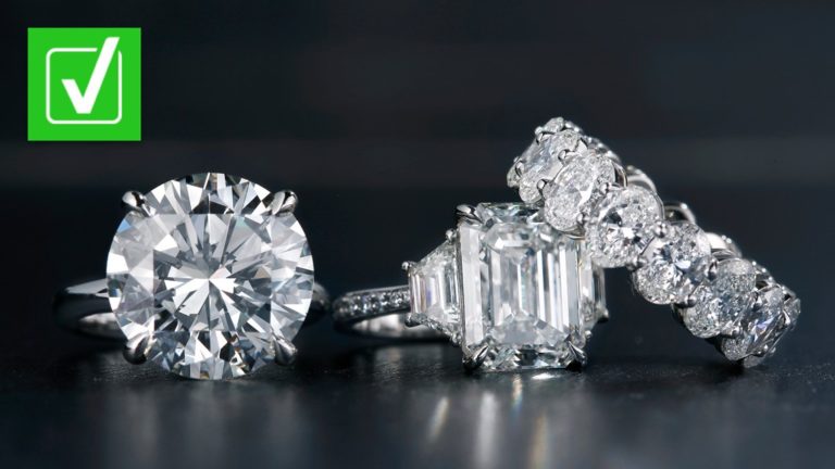 Variations between lab-grown and pure diamonds