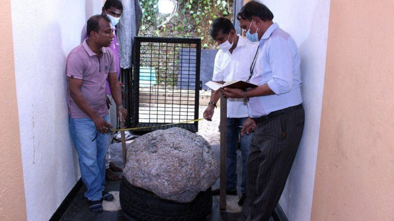 Largest Blue Sapphire Ever Unveiled in Sri Lanka