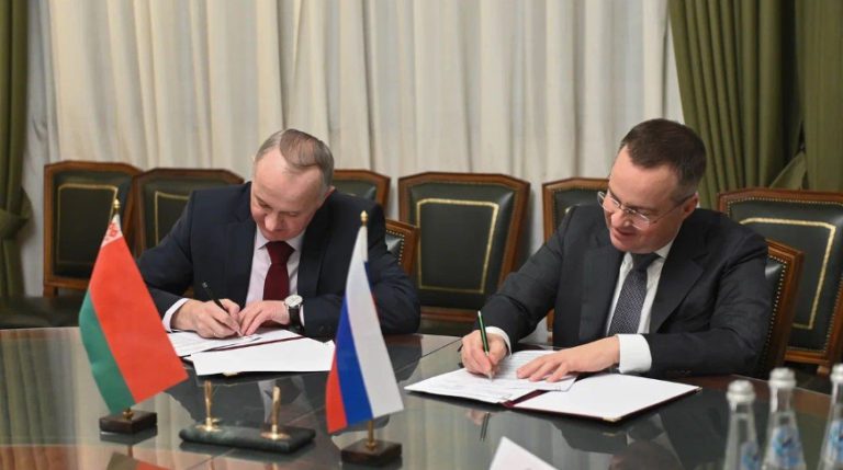 Belarus, Russia talk about cooperation with respect to treasured metals and stones