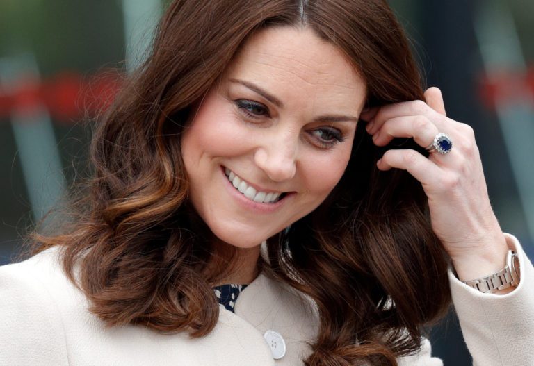 Kate Middleton Just lately Ditched Her Engagement Ring — Our Knowledgeable Reveals Why