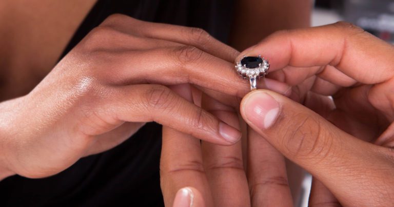 Why You Ought to Take into account Various Engagement Rings